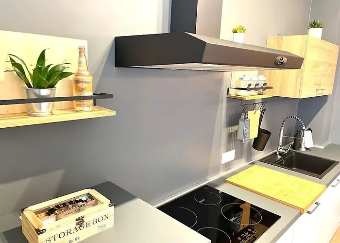 ( Lungomare ) Mare&città House